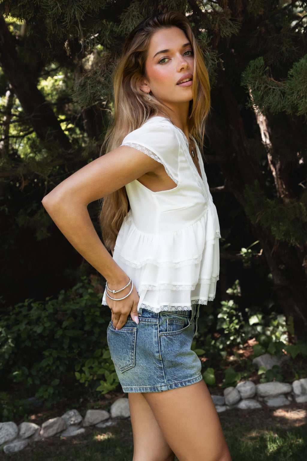 JULIETTE V Neck Tiered Ruffle Short Sleeve Blouse