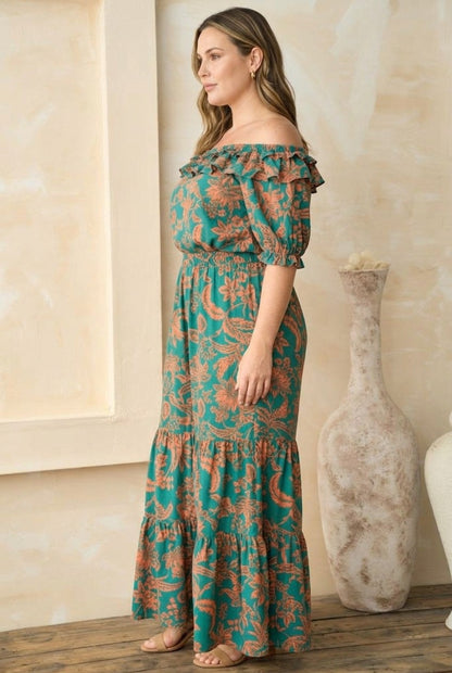 Queen Floral Off-shoulder Two-piece Set