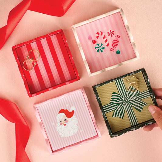 Holiday Scalloped Trinket Trays