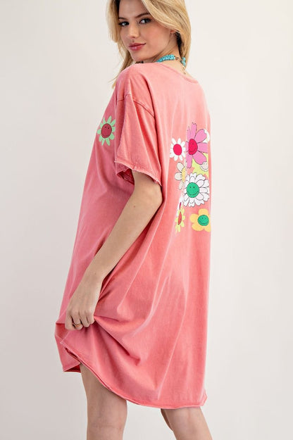 Queen Coral Smiley Sleep Dress